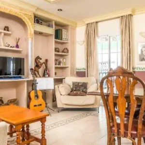 https://casa-la-guitarra.1costadelsol.com